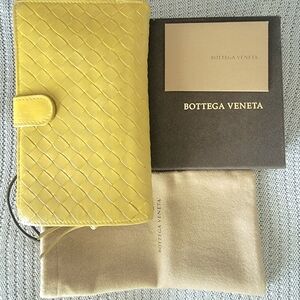 Bottega Veneta Vintage Weave Wallet